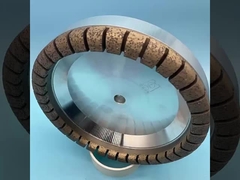 طلاء أسطح الزجاج مع مسحوق طلاء الزجاج على آلة معالجة حافة الزجاج