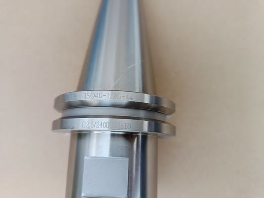 آلة التصنيع بالوحدة الحاسوبية (CNC)